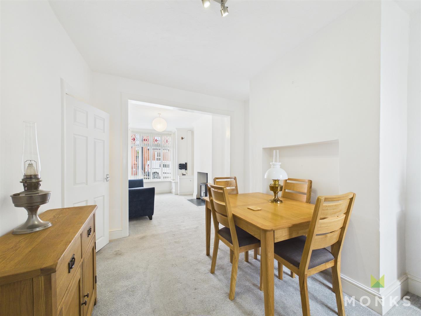 44 Liverpool Road, Oswestry, SY11 1NN For Sale